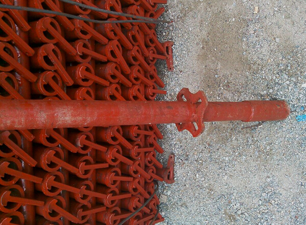 轮扣式脚手架实践证明实用性相对杠杠的！