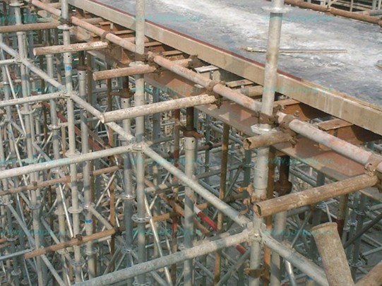 现今【建筑钢管脚手架】也亚历山大