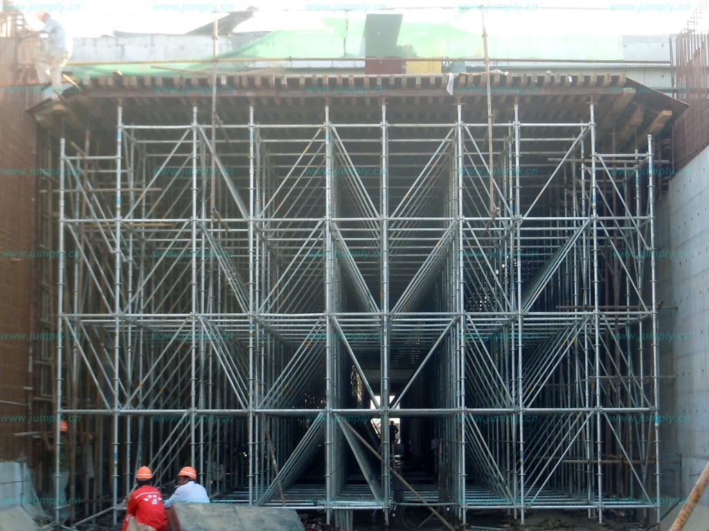 “承插型盘扣式脚手架，搭建好助手，效率有保障”