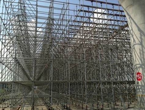 苏州脚手架搭拆厂家●如何搭建的完mei无缺！