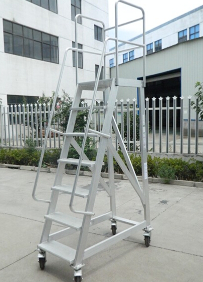 铝合金梯子
